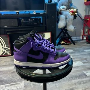 Nike Dunk High “Psychic Purple” Size 13